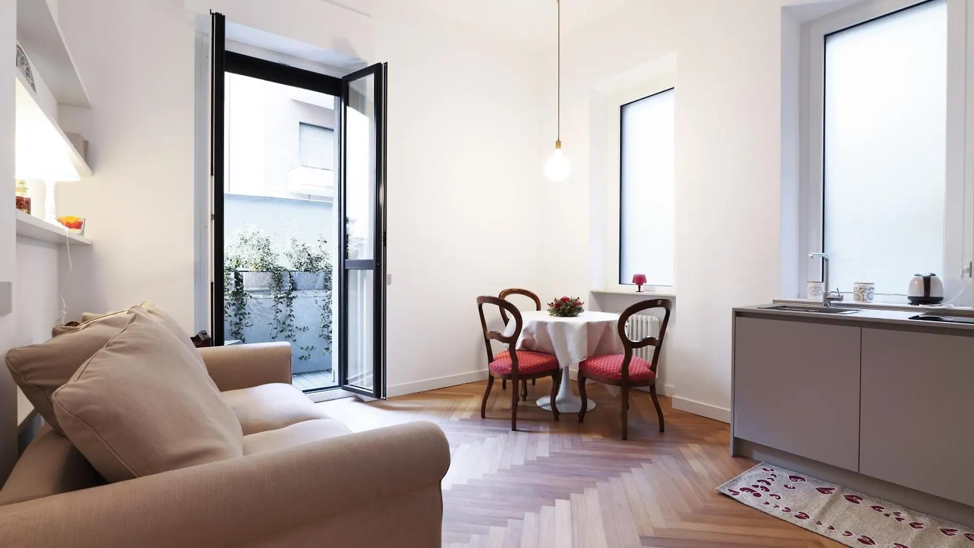 Elegant Suite In Repubblica Brera Milan