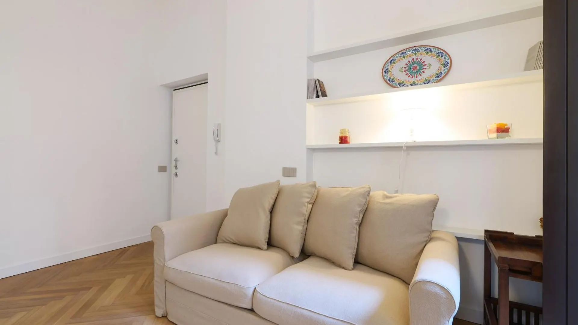 Elegant Suite In Repubblica Brera Milan 0*,  Italy