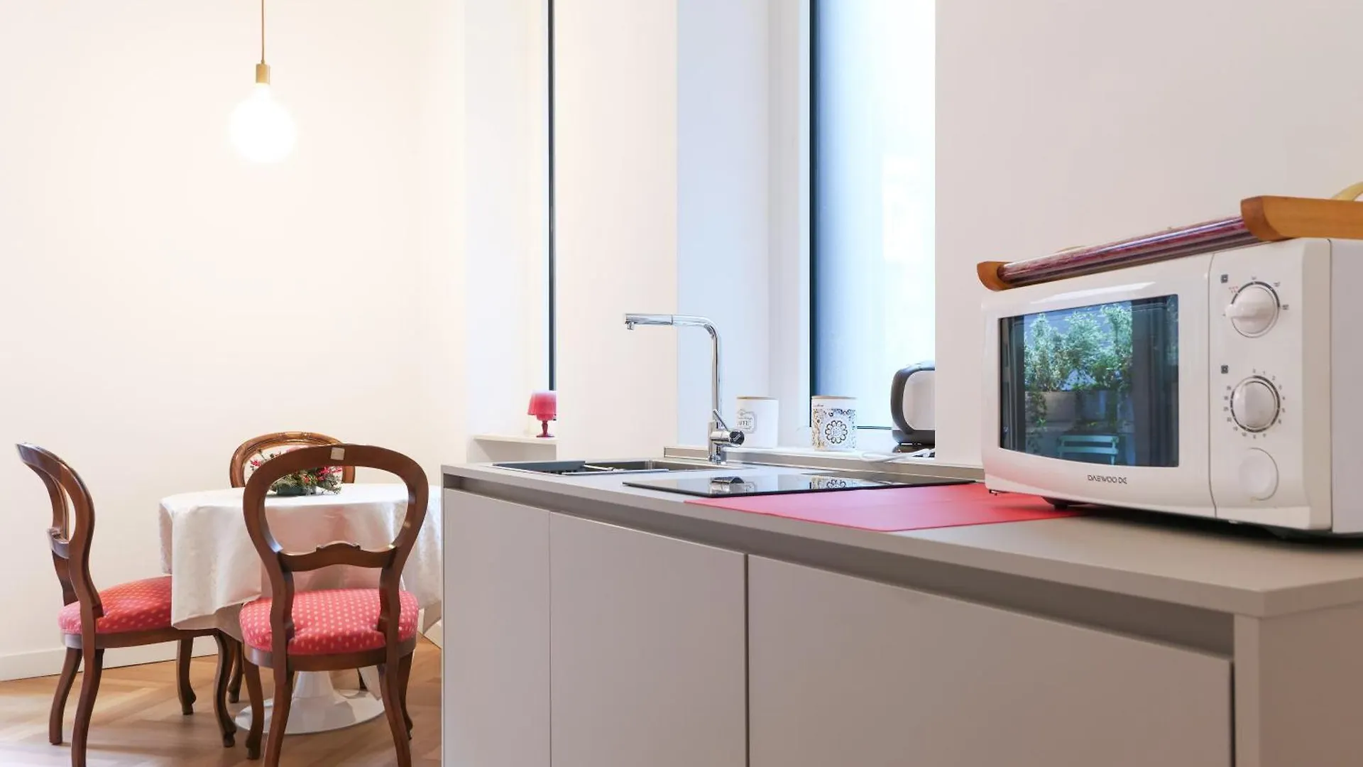 Apartment Elegant Suite In Repubblica Brera Milan